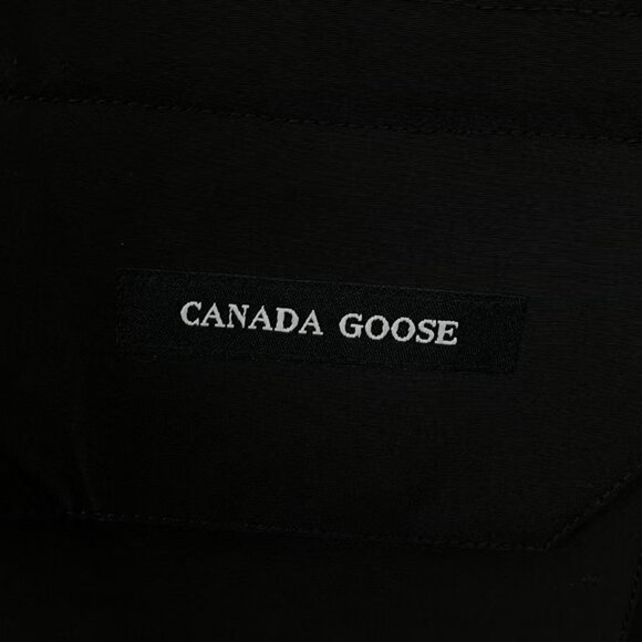 🍻🍻2024 Canada goose new down jacket - Picture 8 of 9